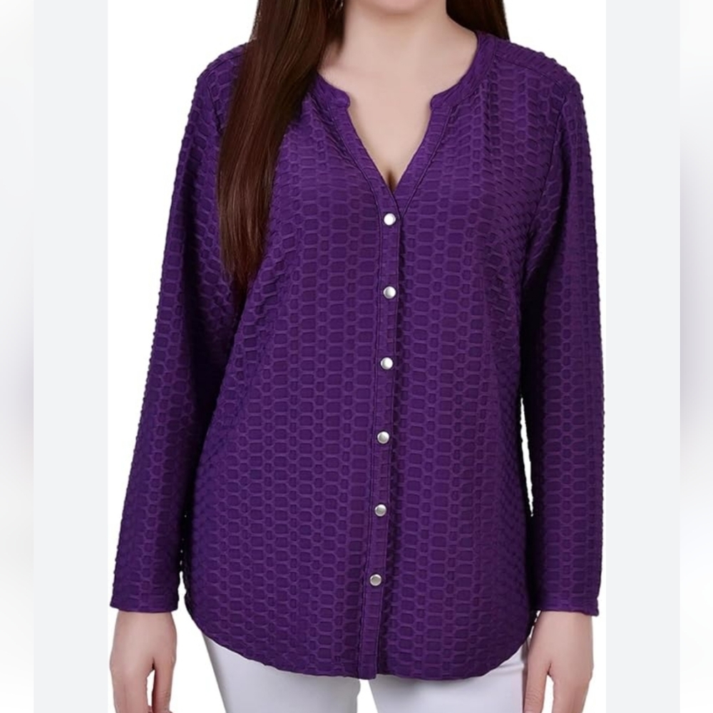 NWT Notations Woman Purple Textured Button Front Blouse